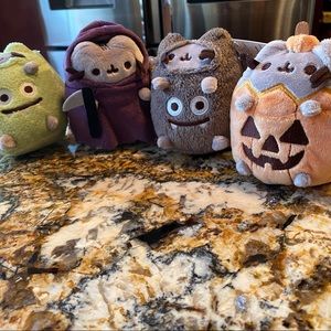 (4) Pusheen mini Halloween